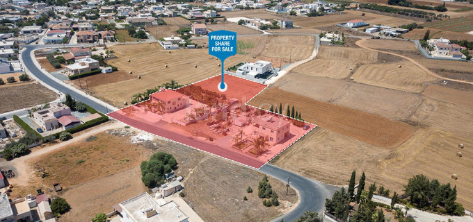 Campo residencial a la venta en Sotira