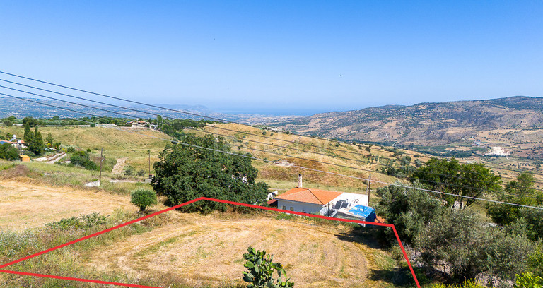 Pole mieszkaniowe na sprzedaż w Paphos