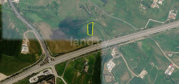 Жилое поле на продажу в Паралимни