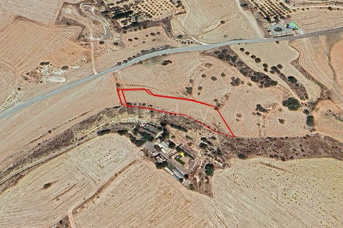 Plot for sale in Larnaca
