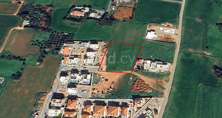 Parcelle à vendre à Frenaros