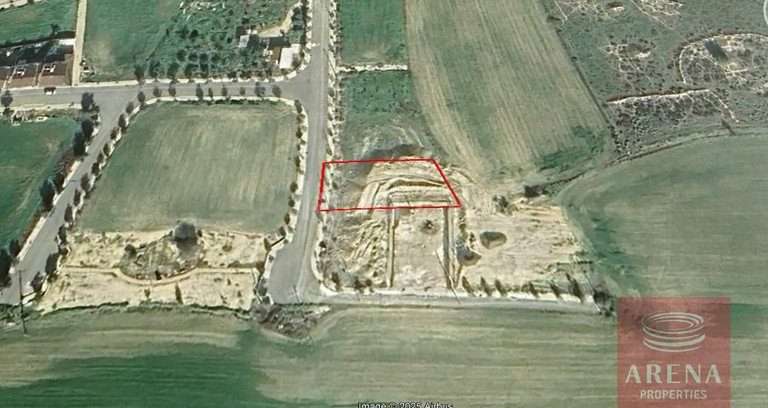 Grundstück in Larnaca zu verkaufen