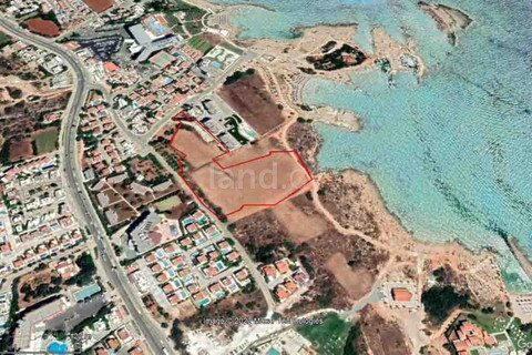 Plot for sale in Protaras