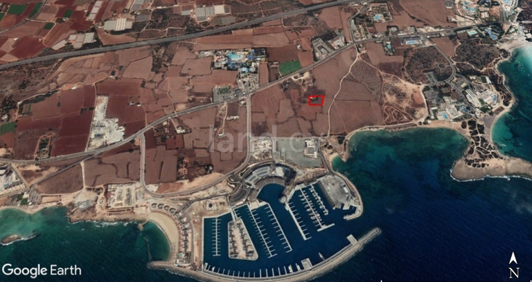 Parcela a la venta en Ayia Napa