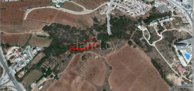 Plot for sale in Pernera