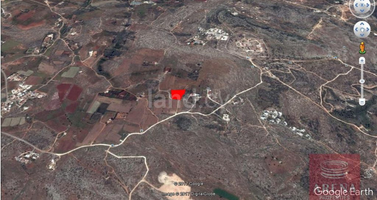 Plot for sale in Paralimni