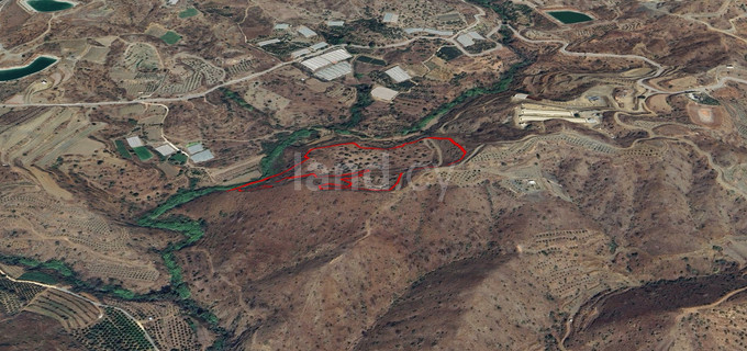 Plot for sale in Larnaca