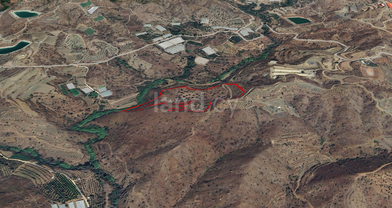 Plot for sale in Larnaca