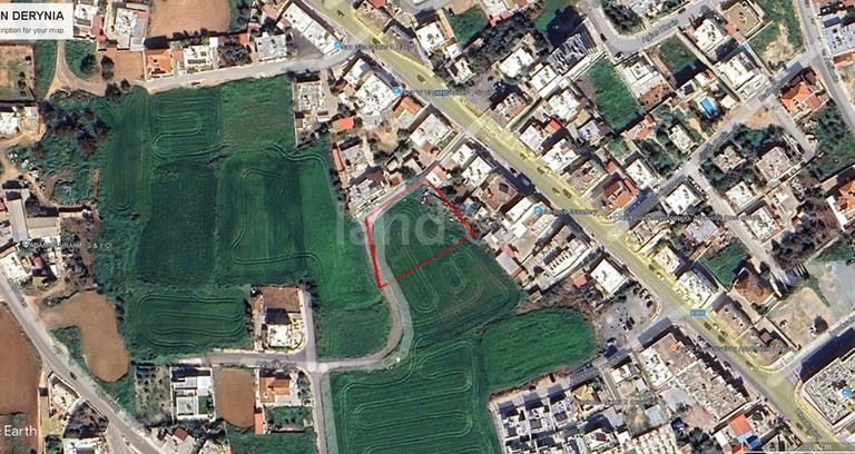 Plot for sale in Deryneia