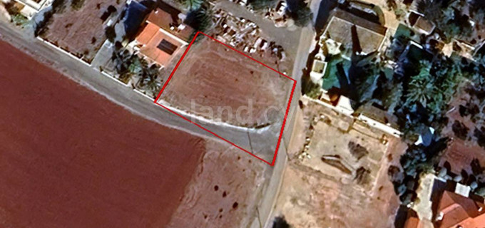 Plot for sale in Avgorou