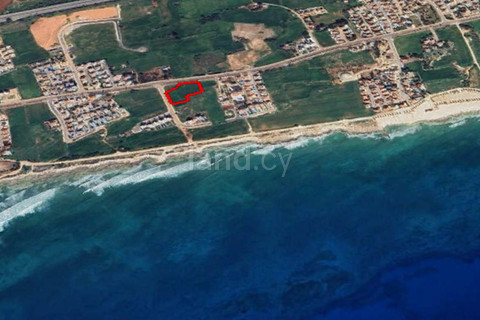 Plot for sale in Ayia Thekla