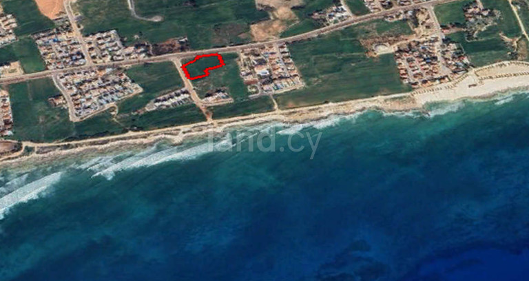 Plot for sale in Ayia Thekla