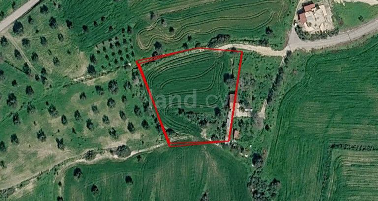 Plot for sale in Larnaca