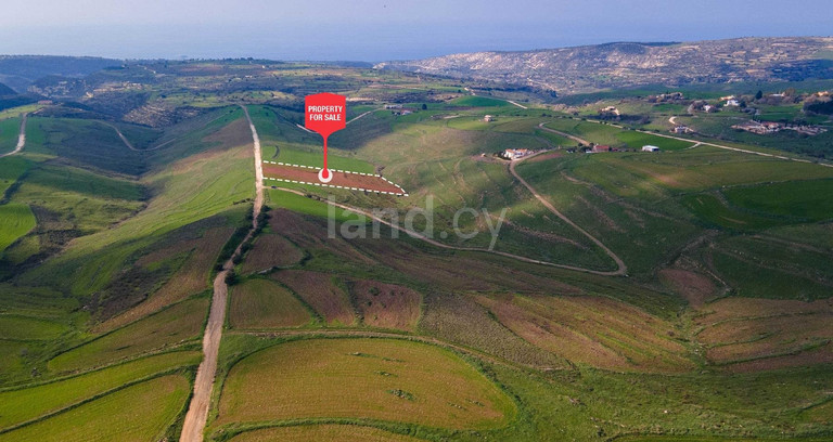 Terrain touristique à vendre à Paphos