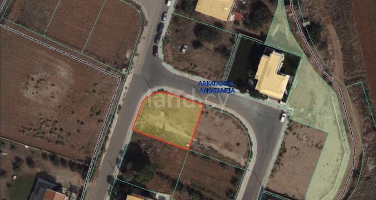 Wohnbaugrundstück in Nicosia zu verkaufen