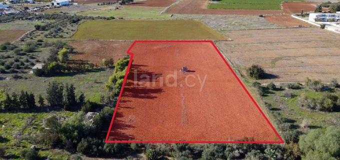 Wohnbaugrundstück in Larnaca zu verkaufen