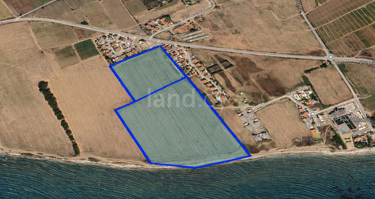 Touristic plot for sale in Larnaca