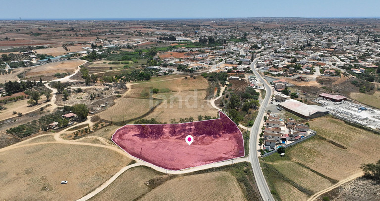 Residential plot for sale in Avgorou
