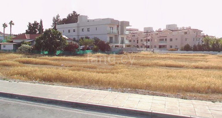 Wohnbaugrundstück in Larnaca zu verkaufen