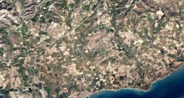 Grundstück in Larnaca zu verkaufen