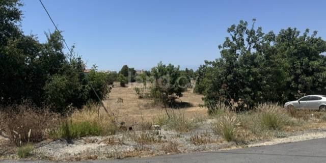 Campo residencial a la venta en Paphos
