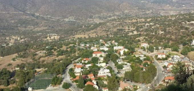 Landwirtschaftliches Baugebiet in Limassol zu verkaufen