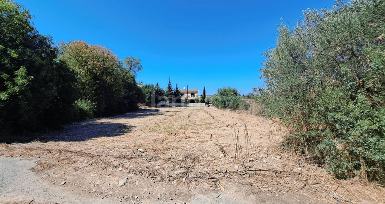 Terrain résidentiel à vendre à Paphos