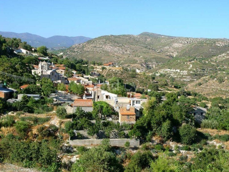 Landwirtschaftliches Baugebiet in Limassol zu verkaufen