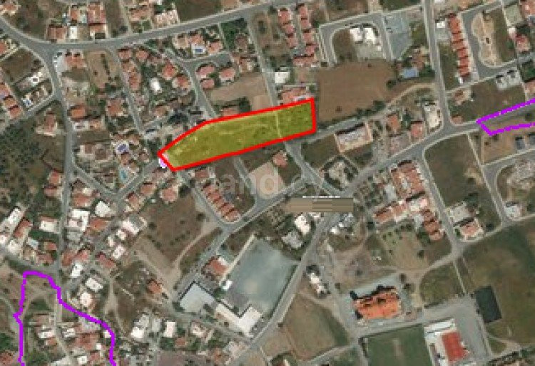 Pole mieszkaniowe na sprzedaż w Limassol