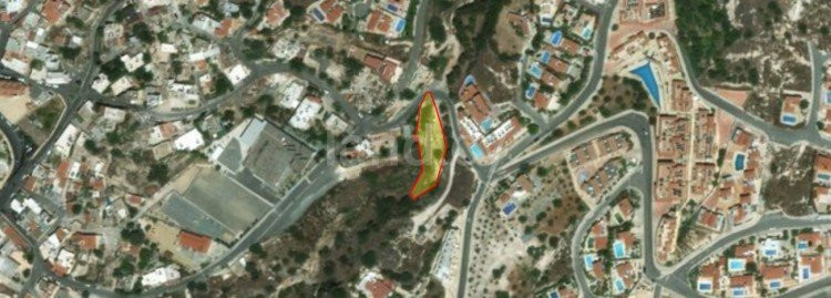 Campo residencial a la venta en Paphos