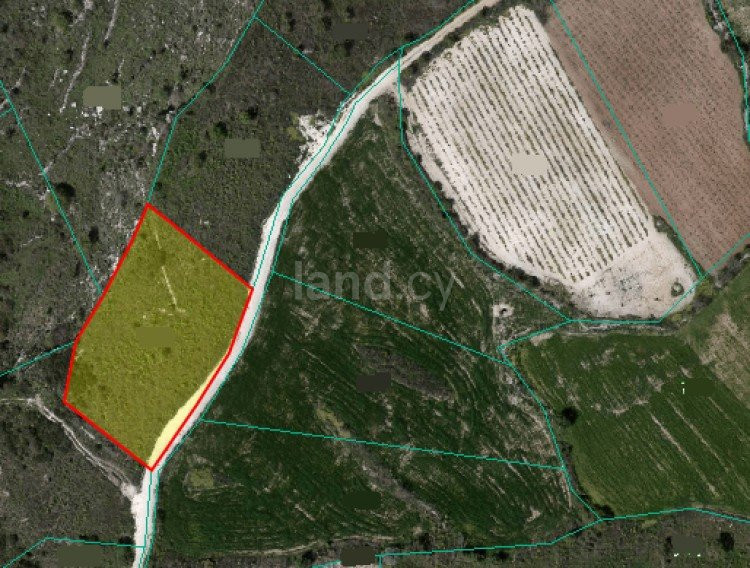 Landwirtschaftliches Baugebiet in Paphos zu verkaufen