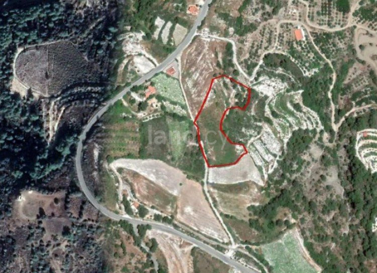 Campo agrícola a la venta en Paphos