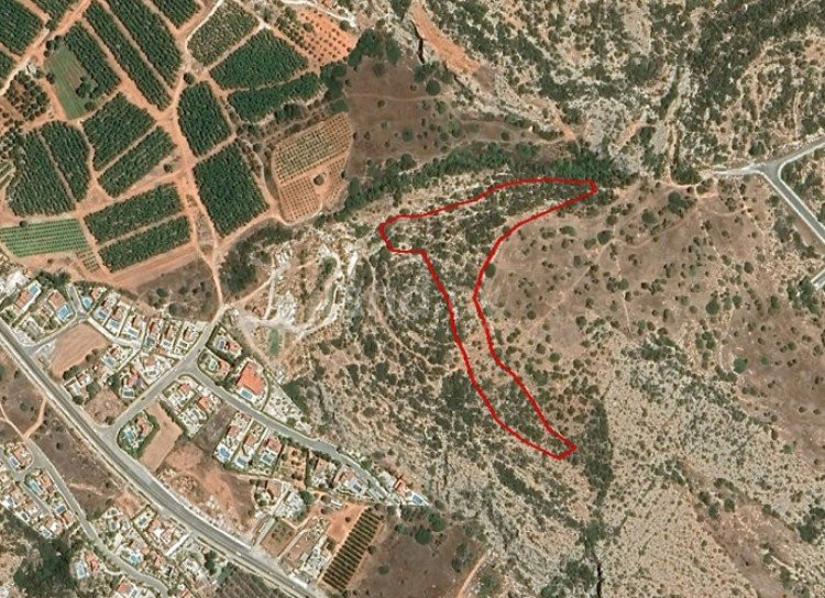 Αγροτικό αγροτεμάχιο προς πώληση - Πάφος