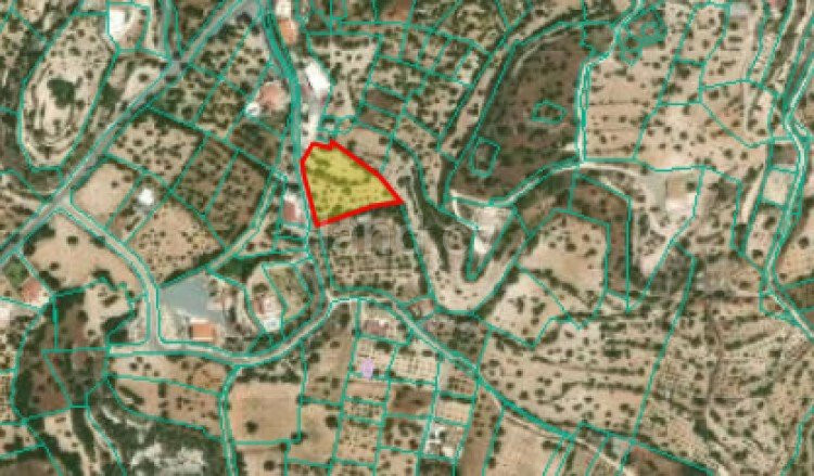 Campo residencial a la venta en Limassol