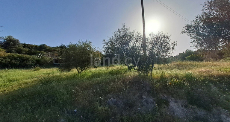 Pole mieszkaniowe na sprzedaż w Limassol