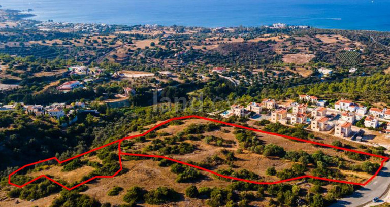 Wohngebiet in Paphos zu verkaufen