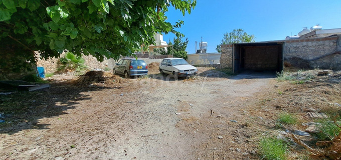 Pole mieszkaniowe na sprzedaż w Paphos