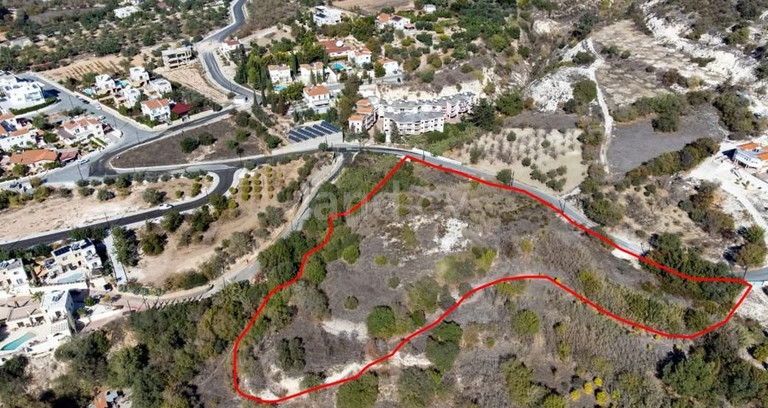 Tomt avsedd för boende till salu i Paphos