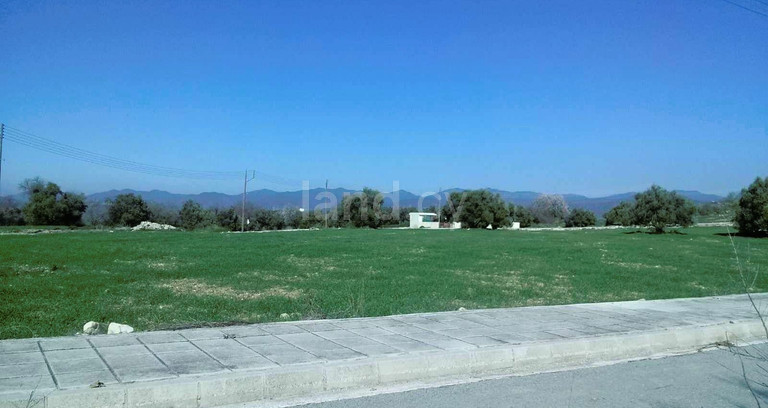 Działka mieszkaniowa na sprzedaż w Paphos