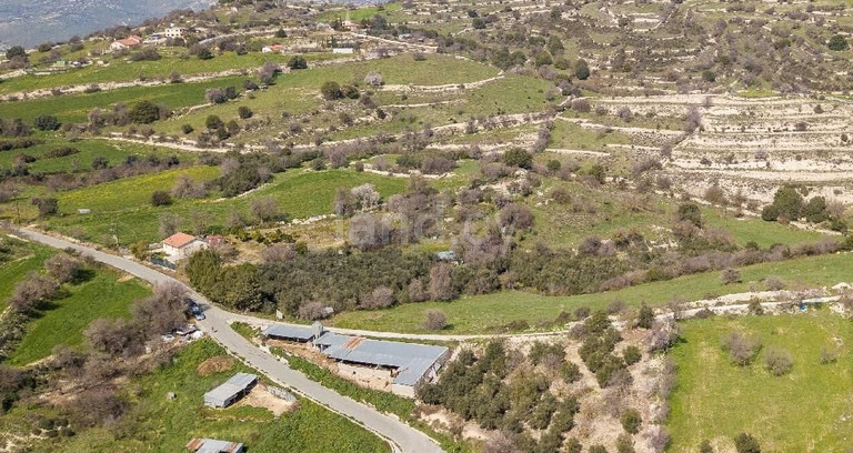 Terrain résidentiel à vendre à Limassol