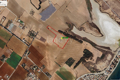 Touristic plot for sale in Larnaca