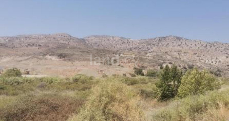 Landwirtschaftliches Baugebiet in Paphos zu verkaufen