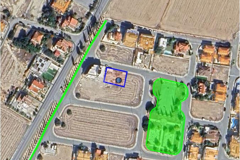 Plot for sale in Larnaca