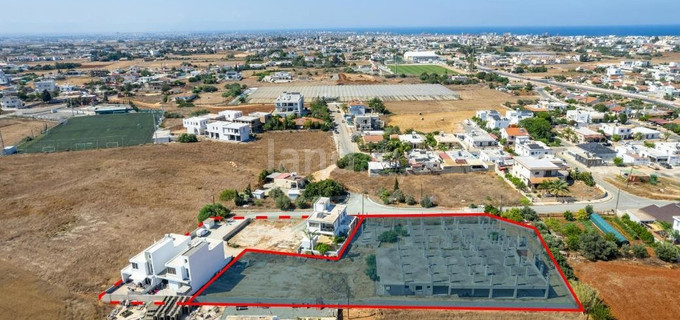 Residential field for sale in Deryneia