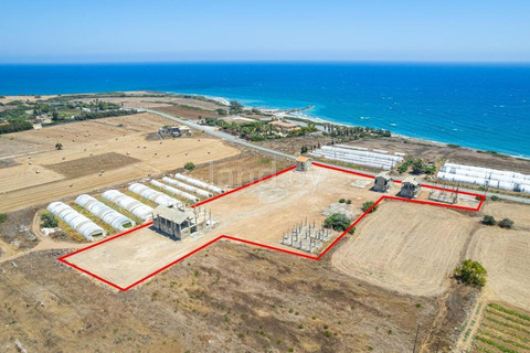 Field for sale in Larnaca