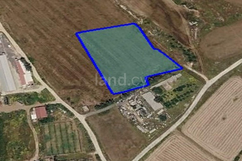 Plot for sale in Deryneia