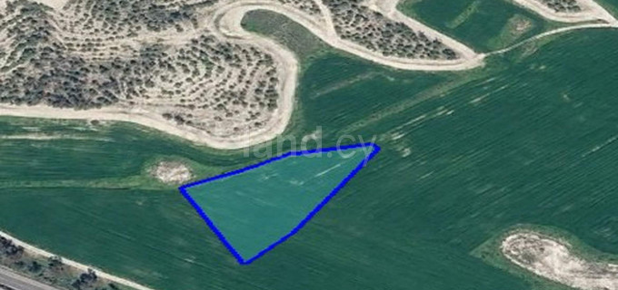 Plot for sale in Larnaca