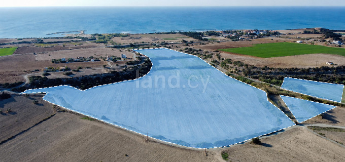 Touristic plot for sale in Larnaca