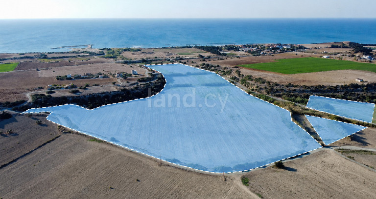 Touristic plot for sale in Larnaca