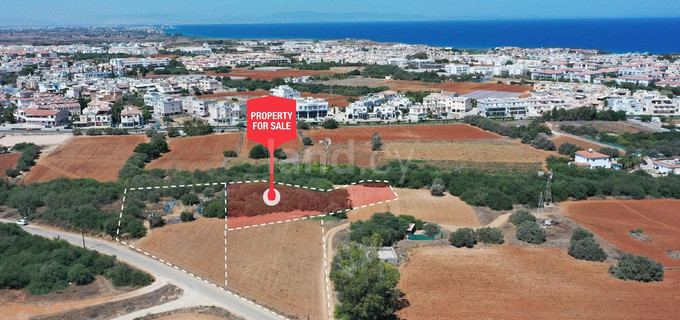 Wohngebiet in Paralimni zu verkaufen
